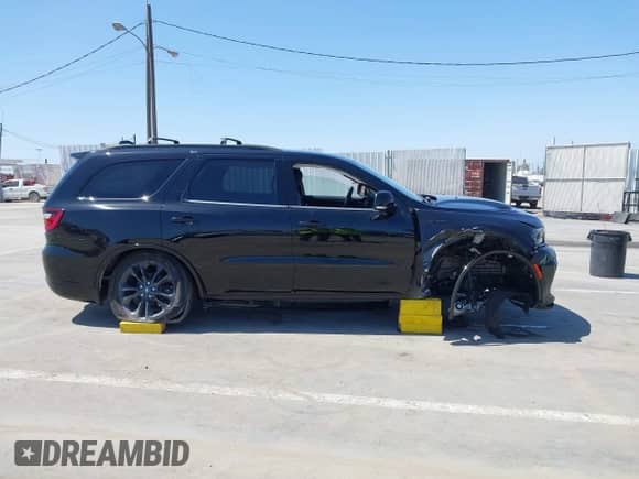 2023 Dodge Durango R/T Plus с VIN 1C4SDHCT7PC579370, выставлен на аукционе IAAI как лот 42536588 с пробегом 27 702 миль миль и . История ставок и продаж доступна на DreamBid. Изображение 6.