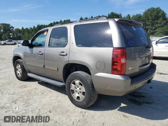 2012 Chevrolet Tahoe LT с VIN 1GNSKBE09CR133368, выставлен на аукционе Copart как лот 81543695 с пробегом 165 827 миль миль и Списание • Salvage title. История ставок и продаж доступна на DreamBid. Изображение 2.