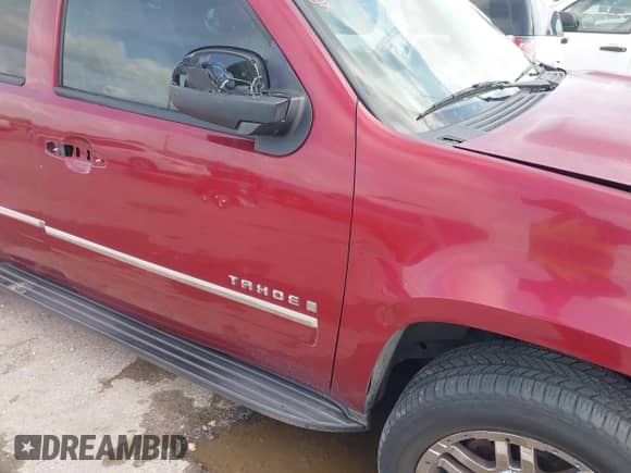 2009 Chevrolet Tahoe LTZ с VIN 1GNFC33J19R183206, выставлен на аукционе IAAI как лот 42445222 с пробегом 353 766 миль миль и . История ставок и продаж доступна на DreamBid. Изображение 17.