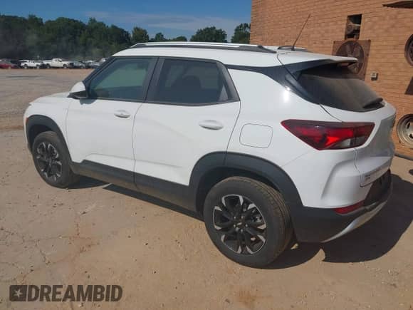 2023 Chevrolet TrailBlazer LT with VIN KL79MRSL9PB032545, listed as a IAAI auction lot 43046591 with 112,042 mi miles and . Bid and sale history available at DreamBid. Image 3.