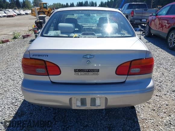 2000 Chevrolet Prizm LSi с VIN 1Y1SK5284YZ433343, выставлен на аукционе IAAI как лот 42821131 с пробегом 193 923 миль миль и . История ставок и продаж доступна на DreamBid. Изображение 16.