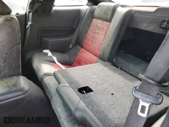 2009 Ford Mustang Shelby GT500 z VIN 1ZVHT88S995128314, wystawiony jako Copart lot #68973314 z przebiegiem 74 339 mil mil oraz Szkoda całkowita • Salvage title. Historia ofert i sprzedaży dostępna na DreamBid. Obrazek 10.