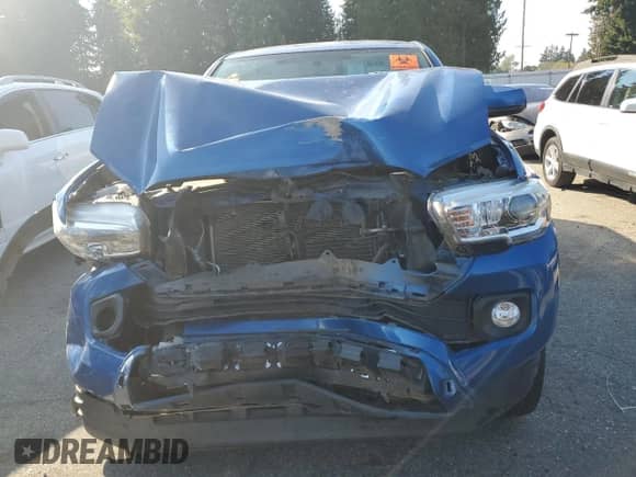 2017 Toyota Tacoma SR5 with VIN 3TMCZ5AN5HM069608, listed as a Copart auction lot 85300495 with 59,494 mi miles and Salvage title. Bid and sale history available at DreamBid. Image 5.