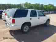 2003 Chevrolet Blazer LS с VIN 1GNDT13X53K152850, выставлен на аукционе IAAI как лот 41982795 с пробегом 261 155 миль миль и . История ставок и продаж доступна на DreamBid. Изображение 4.