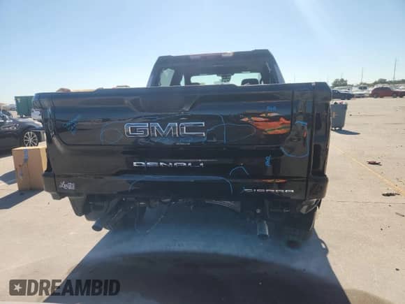 2025 GMC Sierra 1500 Denali Ultimate with VIN 1GTUUHE84SZ288526, listed as a Copart auction lot 84884245 with 5,342 mi miles and Salvage title. Bid and sale history available at DreamBid. Image 6.