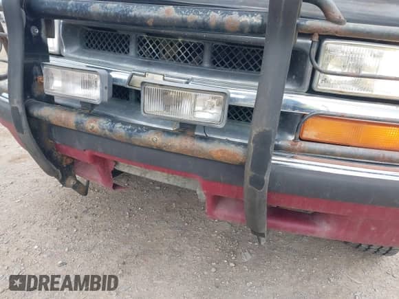 2000 Chevrolet S-10 LS с VIN 1GCDT19W1Y8167499, выставлен на аукционе IAAI как лот 42113196 с пробегом 177 058 миль миль и . История ставок и продаж доступна на DreamBid. Изображение 6.
