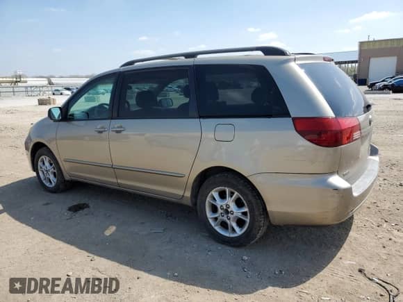 2005 Toyota Sienna LE with VIN 5TDBA23C75S035923, listed as a Copart auction lot 47545705 with 189,615 mi miles and Salvage title. Bid and sale history available at DreamBid. Image 2.