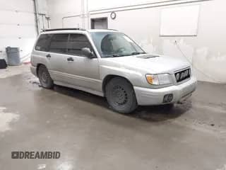 2001 Subaru Forester S with VIN JF1SF65671H746378, listed as a IAAI auction lot 42461216 with 220,257 mi miles and . Bid and sale history available at DreamBid. Image 1.