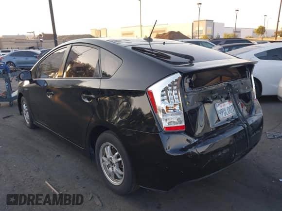 2011 Toyota Prius I with VIN JTDKN3DU0B0282152, listed as a IAAI auction lot 42916553 with 171,262 mi miles and . Bid and sale history available at DreamBid. Image 3.
