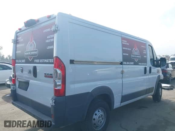 2015 Ram ProMaster Cargo с VIN 3C6TRVAG8FE502743, выставлен на аукционе IAAI как лот 43284575 с пробегом 179 278 миль миль и . История ставок и продаж доступна на DreamBid. Изображение 4.