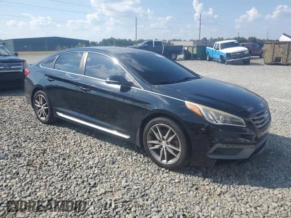 2017 Hyundai Sonata Limited with VIN 5NPE34AB5HH577710, listed as a Copart auction lot 81008785 with 206,611 mi miles and Salvage title. Bid and sale history available at DreamBid. Image 4.
