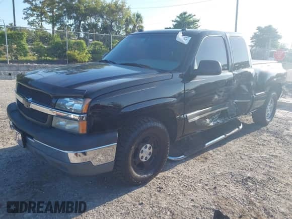 2004 Chevrolet Silverado 1500 LS с VIN 1GCEC19T44Z291569, выставлен на аукционе IAAI как лот 42020719 с пробегом 119 212 миль миль и . История ставок и продаж доступна на DreamBid. Изображение 17.