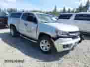 2015 Chevrolet Colorado 4WD LT z VIN 1GCHTBE38F1164026, wystawiony jako IAAI lot #42213134 z przebiegiem 99 118 mil mil oraz . Historia ofert i sprzedaży dostępna na DreamBid. Obrazek 1.