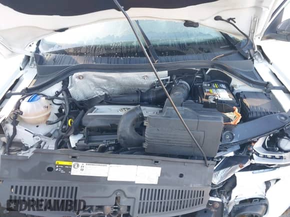 2017 Volkswagen Tiguan Sport с VIN WVGUV7AX7HK027182, выставлен на аукционе IAAI как лот 43192383 с пробегом 78 000 миль миль и . История ставок и продаж доступна на DreamBid. Изображение 10.