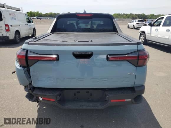 2024 Hyundai Santa Cruz SEL с VIN 5NTJCDAE9RH079232, выставлен на аукционе Copart как лот 57676794 с пробегом 8 612 миль миль и Списание • Salvage title. История ставок и продаж доступна на DreamBid. Изображение 6.