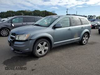 2010 Dodge Journey SXT с VIN 3D4PH5FV8AT141462, выставлен на аукционе Copart как лот 82336685 с пробегом 201 681 миль миль и На запчасти • Non repairable. История ставок и продаж доступна на DreamBid. Изображение 1.