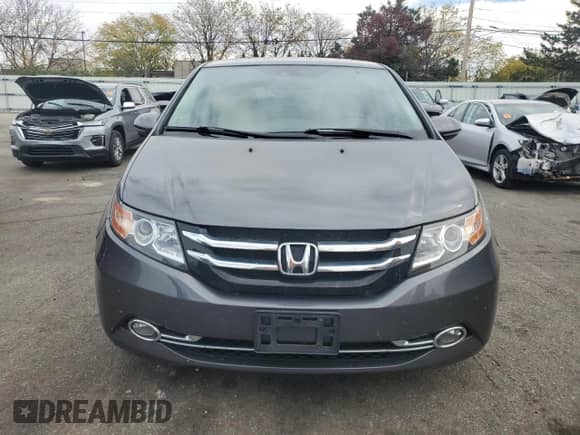 2014 Honda Odyssey Touring with VIN 5FNRL5H9XEB119858, listed as a Copart auction lot 89615605 with 185,453 mi miles and Salvage title. Bid and sale history available at DreamBid. Image 5.