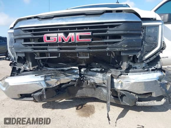2024 GMC Sierra 1500 Pro with VIN 1GTUUAED5RZ192838, listed as a IAAI auction lot 42712404 with 51,647 mi miles and . Bid and sale history available at DreamBid. Image 6.