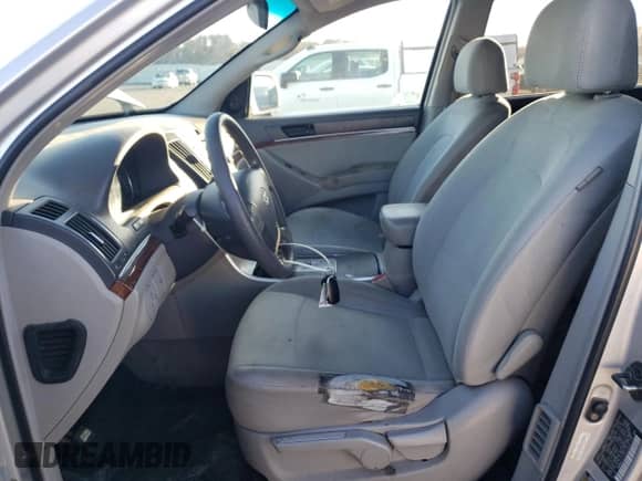 2007 Hyundai Veracruz GLS с VIN KM8NU13C37U010025, выставлен на аукционе Copart как лот 85166114 с пробегом 160 682 миль миль и Списание • Salvage title. История ставок и продаж доступна на DreamBid. Изображение 7.