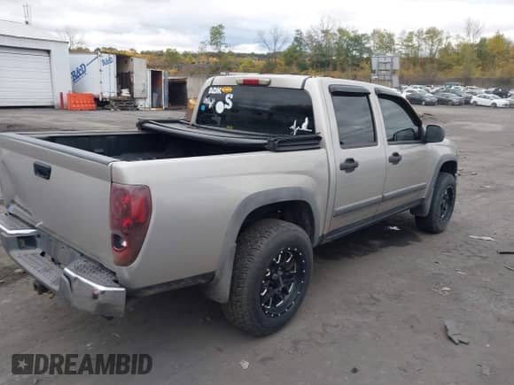 2008 Chevrolet Colorado 1LT с VIN 1GCDT33E888212000, выставлен на аукционе IAAI как лот 43538094 с пробегом 135 653 миль миль и . История ставок и продаж доступна на DreamBid. Изображение 4.