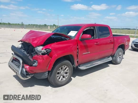 2016 Toyota Tacoma SR5 с VIN 5TFAX5GN2GX059826, выставлен на аукционе IAAI как лот 42032005 с пробегом 209 271 миль миль и . История ставок и продаж доступна на DreamBid. Изображение 2.