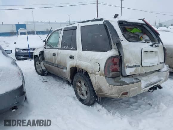 2003 Chevrolet TrailBlazer LT с VIN 1GNDT13S732396522, выставлен на аукционе IAAI как лот 41628416 с пробегом 234 872 миль миль и . История ставок и продаж доступна на DreamBid. Изображение 3.