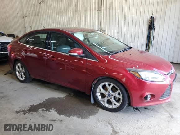 2014 Ford Focus Titanium with VIN 1FADP3J22EL294074, listed as a Copart auction lot 69259575 with 41,234 mi miles and Salvage title. Bid and sale history available at DreamBid. Image 4.