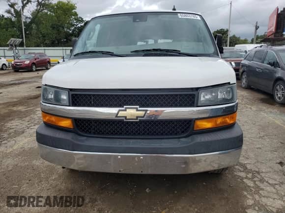 2020 Chevrolet Express Passenger LT с VIN 1GAZGPFG8L1170839, выставлен на аукционе Copart как лот 65803765 с пробегом 88 757 миль миль и Списание • Salvage title. История ставок и продаж доступна на DreamBid. Изображение 5.