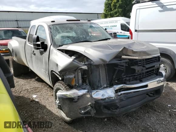 2008 Chevrolet Silverado 3500HD DRW LTZ с VIN 1GCJK39668E162821, выставлен на аукционе Copart как лот 70600684 с пробегом Не указан миль и Чистый • Clean title. История ставок и продаж доступна на DreamBid. Изображение 4.
