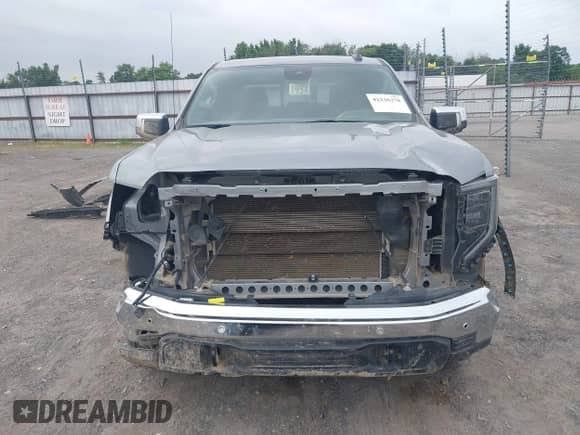 2024 GMC Sierra 1500 SLE with VIN 1GTUUBED1RZ120282, listed as a IAAI auction lot 42236278 with Not provided miles and . Bid and sale history available at DreamBid. Image 13.