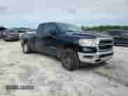 2023 Ram 1500 Big Horn z VIN 1C6RREBG4PN608354, wystawiony jako Copart lot #65951834 z przebiegiem 39 841 mil mil oraz Szkoda całkowita • Salvage title. Historia ofert i sprzedaży dostępna na DreamBid. Obrazek 10.
