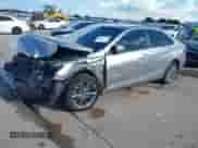 2017 Toyota Camry XLE z VIN 4T1BF1FK1HU660134, wystawiony jako IAAI lot #43300739 z przebiegiem 121 817 mil mil oraz . Historia ofert i sprzedaży dostępna na DreamBid. Obrazek 19.