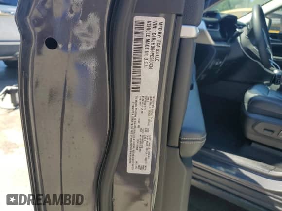 2023 Jeep Grand Cherokee Limited z VIN 1C4RJHBG6PC560434, wystawiony jako Copart lot #70261835 z przebiegiem Nie podano mil oraz Szkoda całkowita • Salvage title. Historia ofert i sprzedaży dostępna na DreamBid. Obrazek 13.