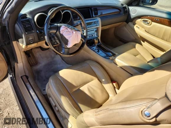 2006 Lexus SC 430 с VIN JTHFN48Y669007065, выставлен на аукционе Copart как лот 90618845 с пробегом Не указан миль и Списание • Salvage title. История ставок и продаж доступна на DreamBid. Изображение 8.