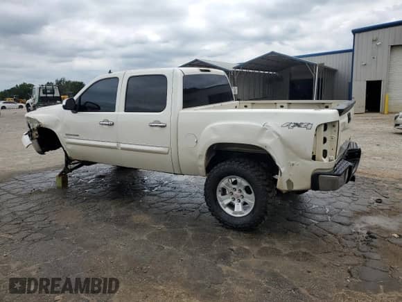 2013 GMC Sierra 1500 SLT с VIN 3GTP2WE73DG173028, выставлен на аукционе Copart как лот 67487995 с пробегом 226 951 миль миль и Списание • Salvage title. История ставок и продаж доступна на DreamBid. Изображение 2.