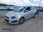 2012 Chevrolet Sonic LS с VIN 1G1JA5SH9C4223421, выставлен на аукционе IAAI как лот 43126074 с пробегом 180 689 миль миль и . История ставок и продаж доступна на DreamBid. Изображение 17.
