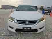 2014 Honda Accord Touring z VIN 1HGCR3F95EA037736, wystawiony jako Copart lot #69666005 z przebiegiem 143 572 mil mil oraz Szkoda całkowita • Salvage title. Historia ofert i sprzedaży dostępna na DreamBid. Obrazek 5.