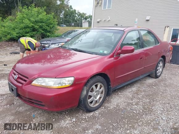 2002 Honda Accord SE with VIN 1HGCG56782A035863, listed as a IAAI auction lot 43087290 with 84,692 mi miles and . Bid and sale history available at DreamBid. Image 2.