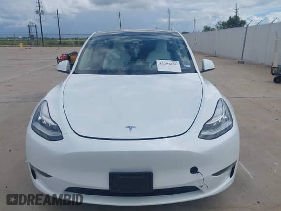2023 Tesla Model Y Long Range с VIN 7SAYGDEE3PA131154, выставлен на аукционе IAAI как лот 43296131 с пробегом 26 783 миль миль и . История ставок и продаж доступна на DreamBid. Изображение 12.
