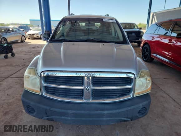 2005 Dodge Durango SXT с VIN 1D4HD38K15F604789, выставлен на аукционе Copart как лот 85547775 с пробегом 176 113 миль миль и Списание • Salvage title. История ставок и продаж доступна на DreamBid. Изображение 5.