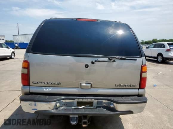 2002 Chevrolet Suburban LS с VIN 3GNEC16Z52G128443, выставлен на аукционе Copart как лот 60628795 с пробегом 294 200 миль миль и Списание • Salvage title. История ставок и продаж доступна на DreamBid. Изображение 6.