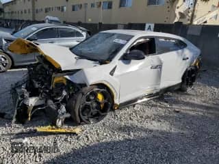 2021 Lamborghini Urus с VIN ZPBUA1ZL3MLA15560, выставлен на аукционе Copart как лот 87871715 с пробегом 30 693 миль миль и На запчасти • Non repairable. История ставок и продаж доступна на DreamBid. Изображение 1.
