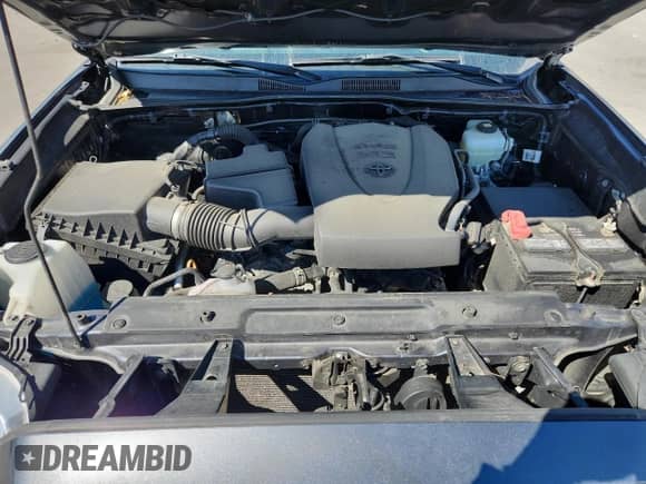 2021 Toyota Tacoma SR with VIN 3TMCZ5ANXMM439252, listed as a Copart auction lot 70420565 with 60,463 mi miles and Salvage title. Bid and sale history available at DreamBid. Image 11.