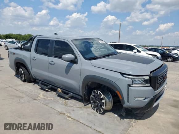 2022 Nissan Frontier Pro-X с VIN 1N6ED1EJ0NN611851, выставлен на аукционе Copart как лот 68308965 с пробегом 34 280 миль миль и Списание • Salvage title. История ставок и продаж доступна на DreamBid. Изображение 4.