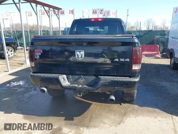 2013 Ram 1500 Tradesman z VIN 1C6RR7FT4DS645906, wystawiony jako IAAI lot #41679254 z przebiegiem 123 409 mil mil oraz . Historia ofert i sprzedaży dostępna na DreamBid. Obrazek 16.