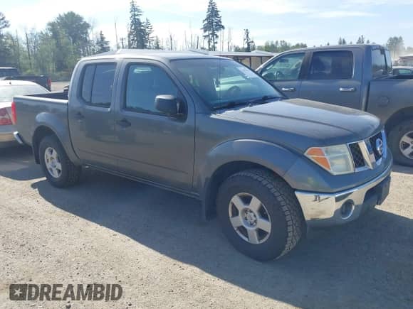 2008 Nissan Frontier SE z VIN 1N6AD07W58C424431, wystawiony jako IAAI lot #42159516 z przebiegiem 175 352 mil mil oraz . Historia ofert i sprzedaży dostępna na DreamBid. Obrazek 1.