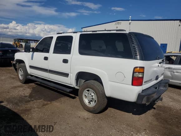 2005 Chevrolet Suburban LT z VIN 3GNGC26U65G247934, wystawiony jako Copart lot #81658805 z przebiegiem 139 357 mil mil oraz Szkoda całkowita • Salvage title. Historia ofert i sprzedaży dostępna na DreamBid. Obrazek 2.