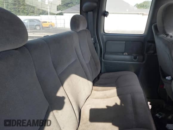 2003 GMC Sierra 1500 SLT z VIN 2GTEK19T631399976, wystawiony jako IAAI lot #42868442 z przebiegiem 175 273 mil mil oraz . Historia ofert i sprzedaży dostępna na DreamBid. Obrazek 8.