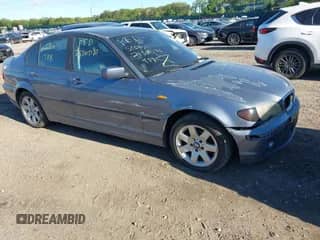 2004 BMW 3 Series 325xi with VIN WBAEU33434PM59530, listed as a IAAI auction lot 42310083 with Not provided miles and . Bid and sale history available at DreamBid. Image 1.
