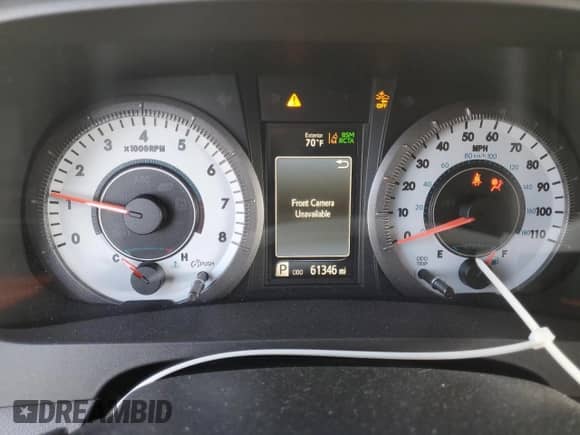 2019 Toyota Sienna SE with VIN 5TDXZ3DC7KS002807, listed as a Copart auction lot 59364105 with 61,346 mi miles and Salvage title. Bid and sale history available at DreamBid. Image 9.